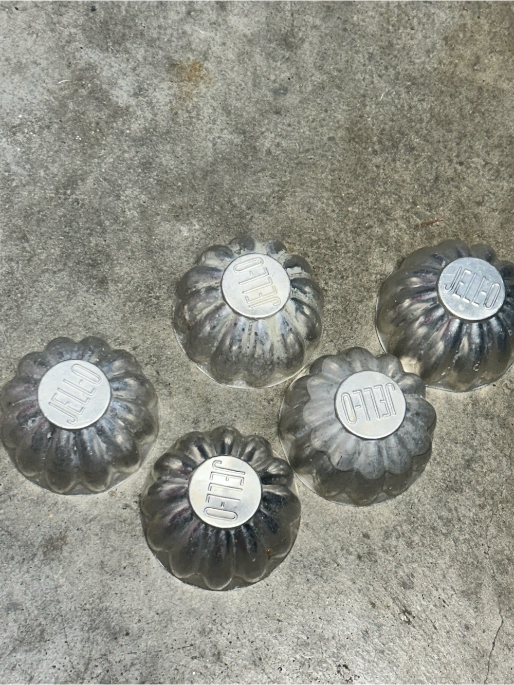 50%offw❤️ vintage ALUMINUM "JELL-O" Jello Mold ~ Segmented Round Design ~ 3"